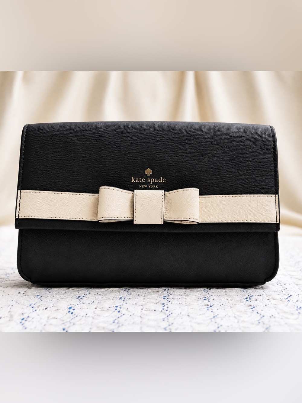 Kate Spade New York Bow Crossbody Bag Black Cream Saffiano Leather NWOT